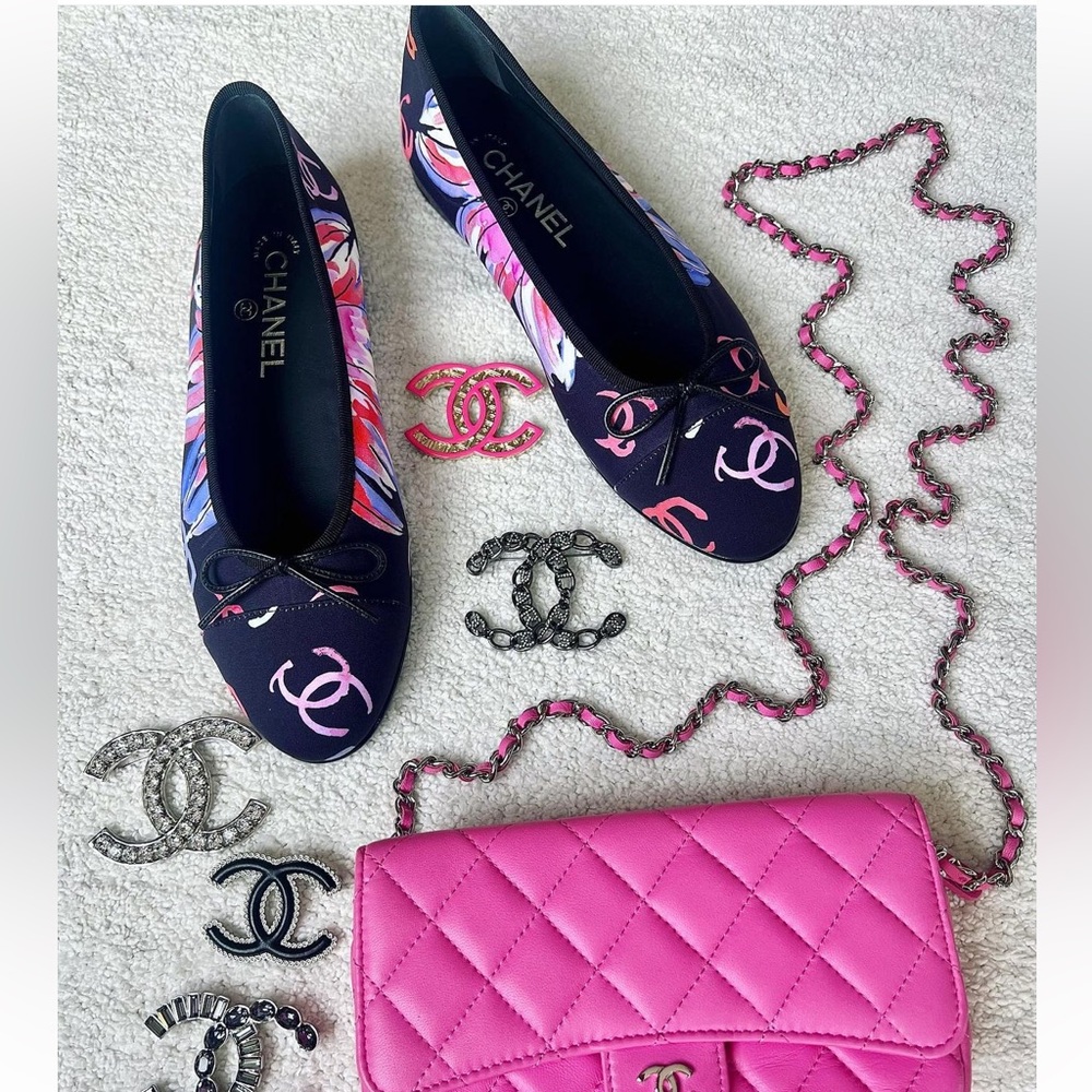 CHANEL BALLERINA FLATS SIZE EUROPEAN 42